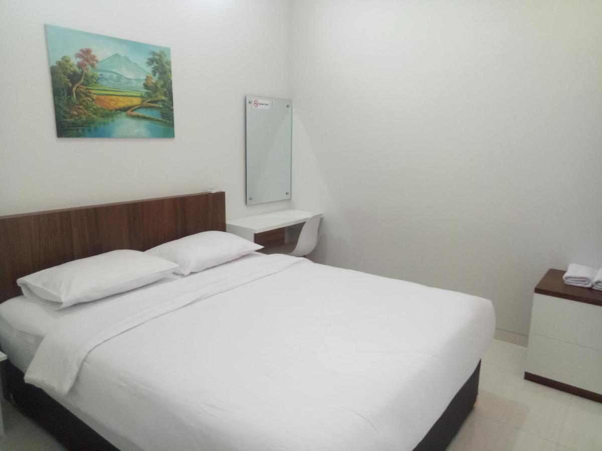 Omah Bondi Family Homestay By Fh Stay 요그야카르타 외부 사진