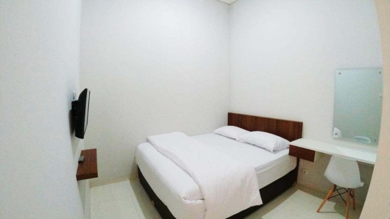 Omah Bondi Family Homestay By Fh Stay 요그야카르타 외부 사진