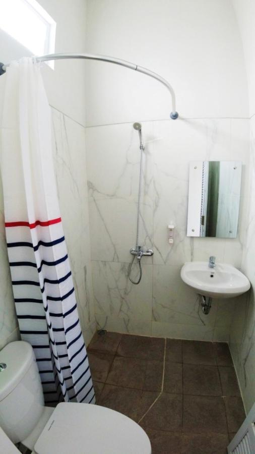 Omah Bondi Family Homestay By Fh Stay 요그야카르타 외부 사진