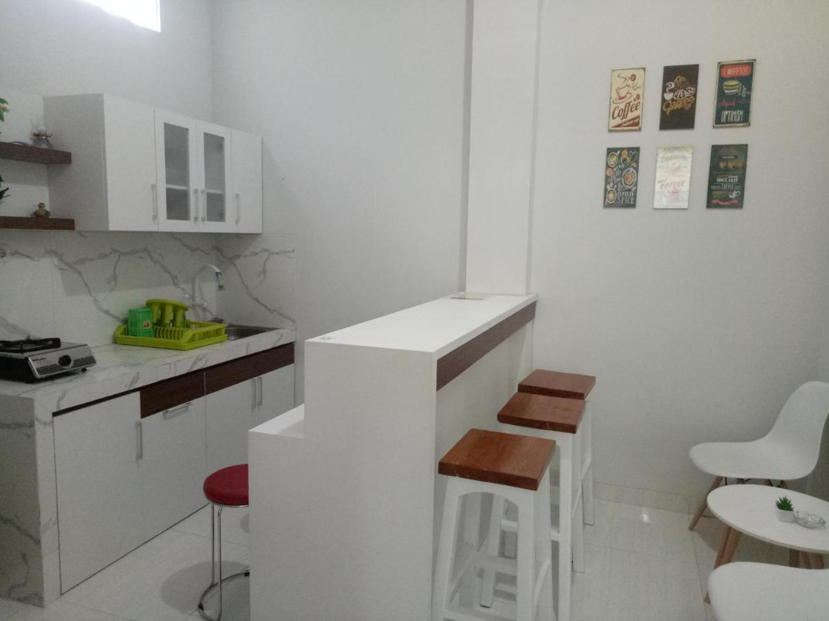 Omah Bondi Family Homestay By Fh Stay 요그야카르타 외부 사진